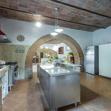 Villa Il Molinaccio 14&2, Emma